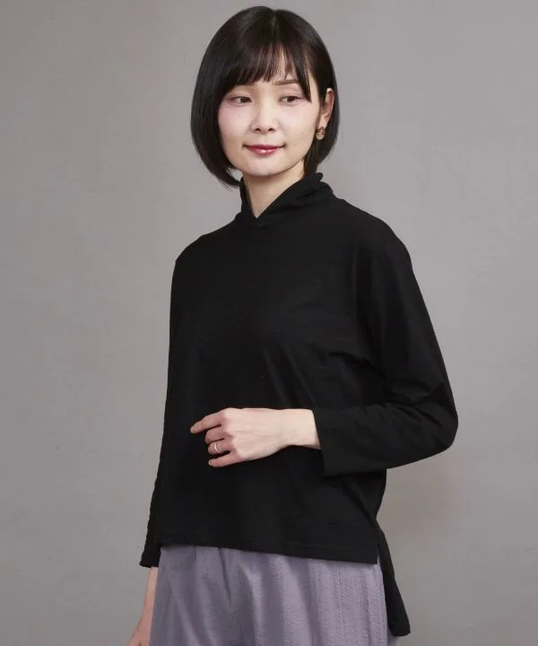 TOKKURI High Neck Top