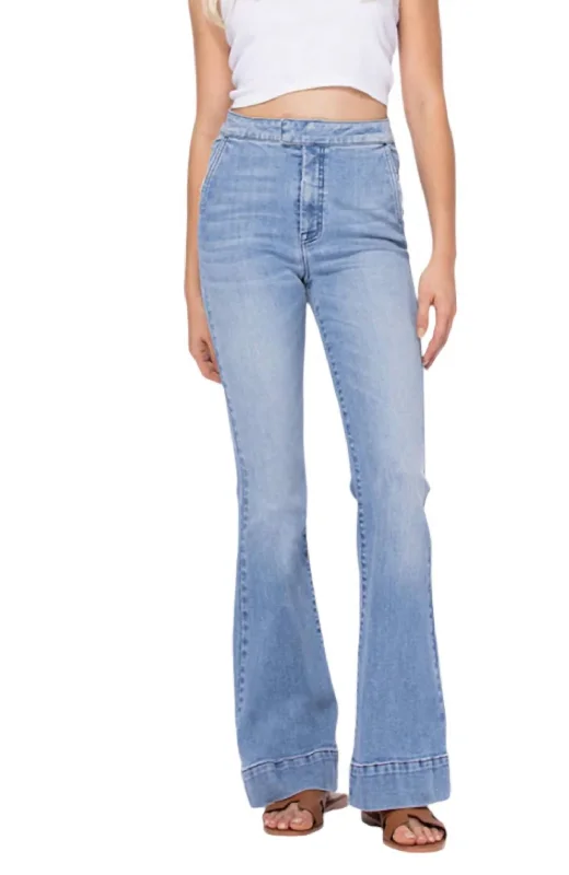 Farrah Ultra Flare Jeans In Light Wash