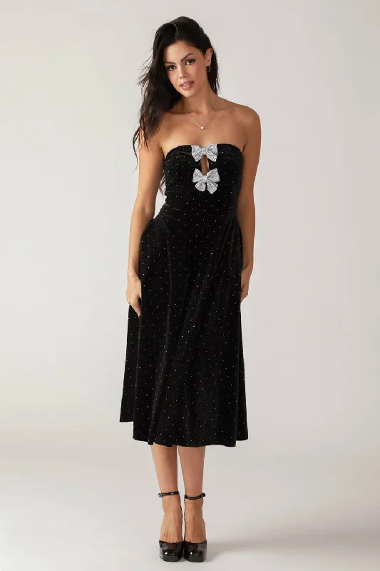 IT HAPPENS EMBELLISHED VELVET MIDI DRESS