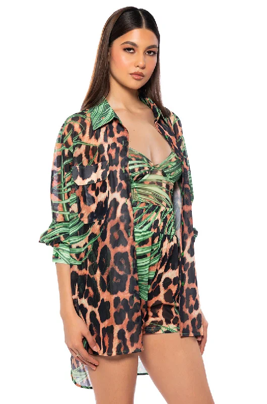 IN PARADISE OVERSIZED FLOWY BLOUSE