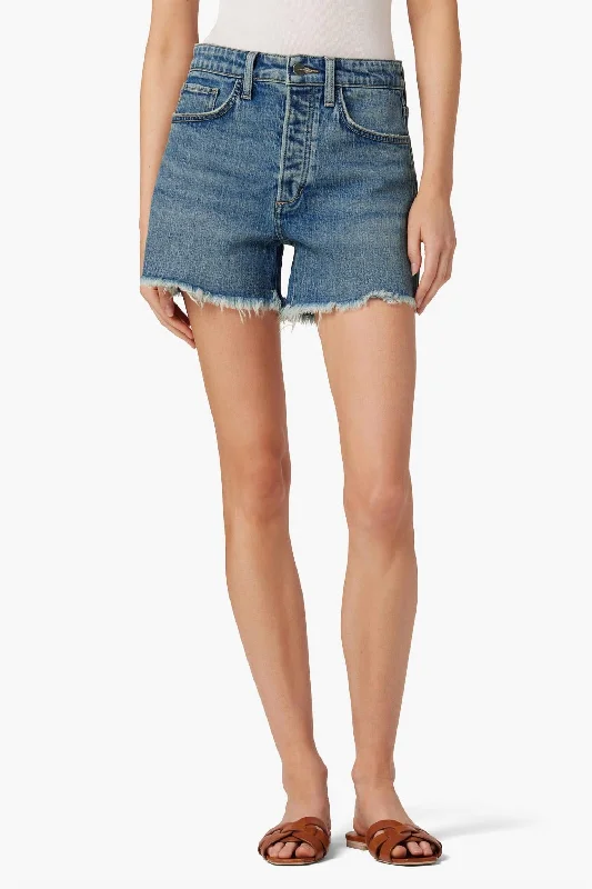 Jessie Relaxed Frayed Short In Blue